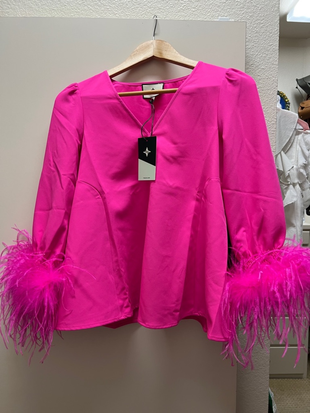 NWT Tuckernuck  Hot Pink Feather Cuff V-Neck Blouse